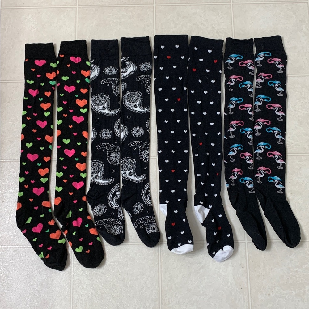 🌷3 for$25🌷Unbranded, SZ 5-10, 4 Pairs Of Multi Colour Over The Knee Socks